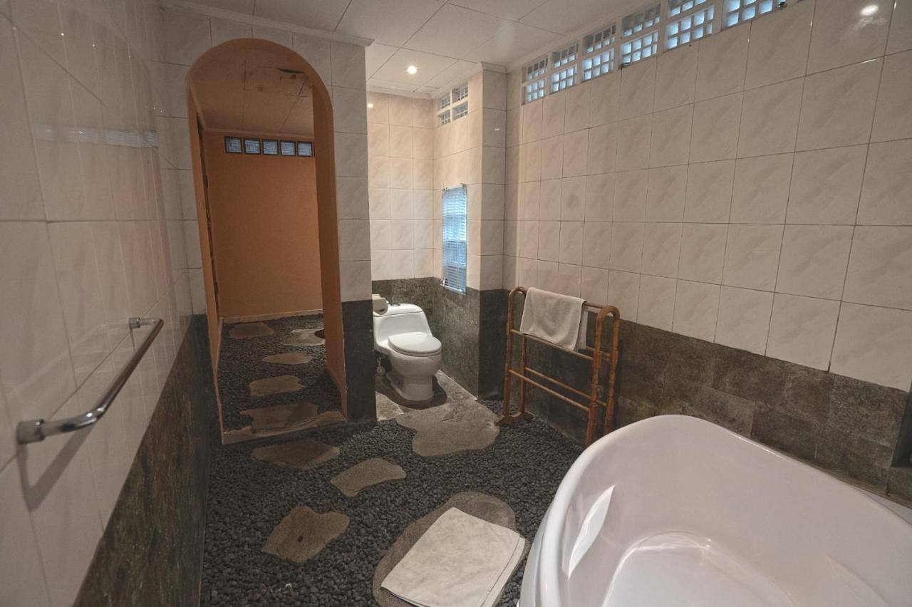 Hotel Aura Bisma Ubud Zewnętrze zdjęcie